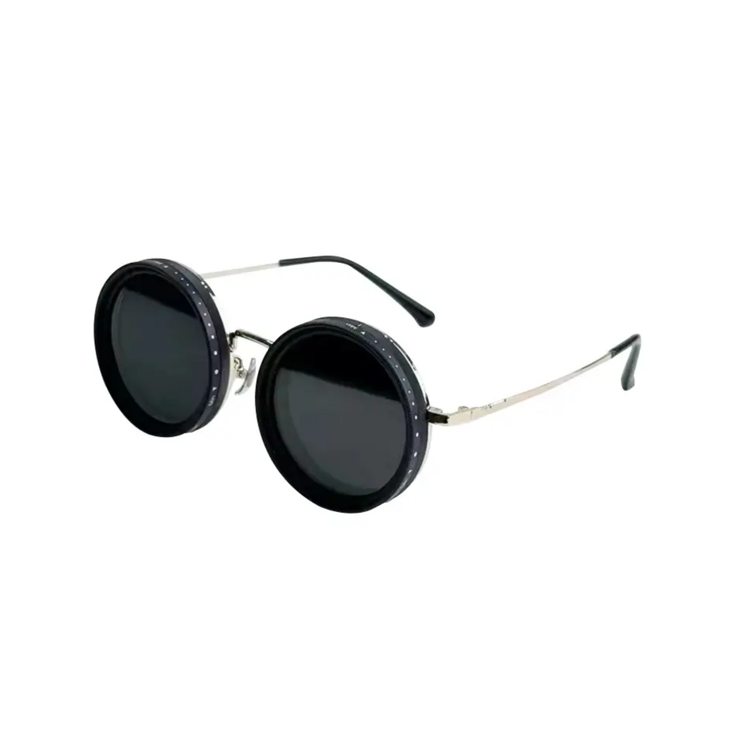 LumoX™ Adaptive Photochromic Shades